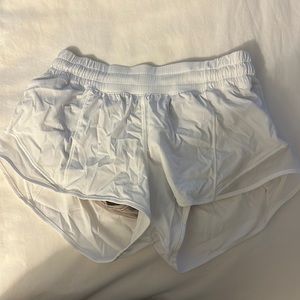 Lulu Lemon “Hotty Hot Low-Rise Lined Short 2.5”